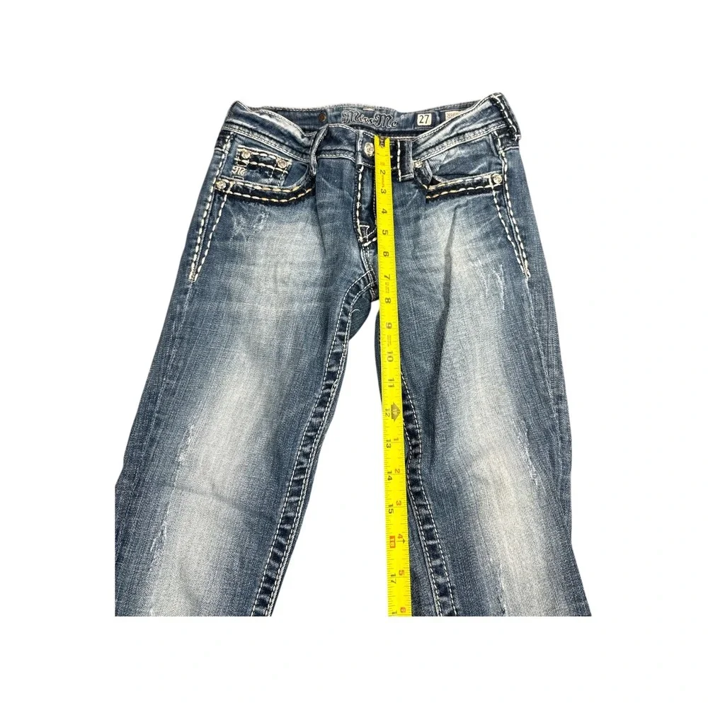 Miss Me Buckle Exclusive Cropped‎ Jeans 27 Medium Wash Embellished